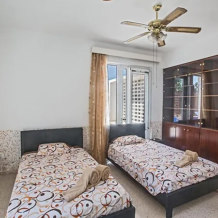 Mavris - Lovely 4 Bedroom With Private Pool In Villa